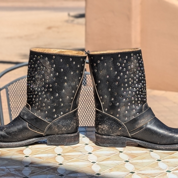 FRYE JENNA SKULL BOOTS - Picture 4 of 8